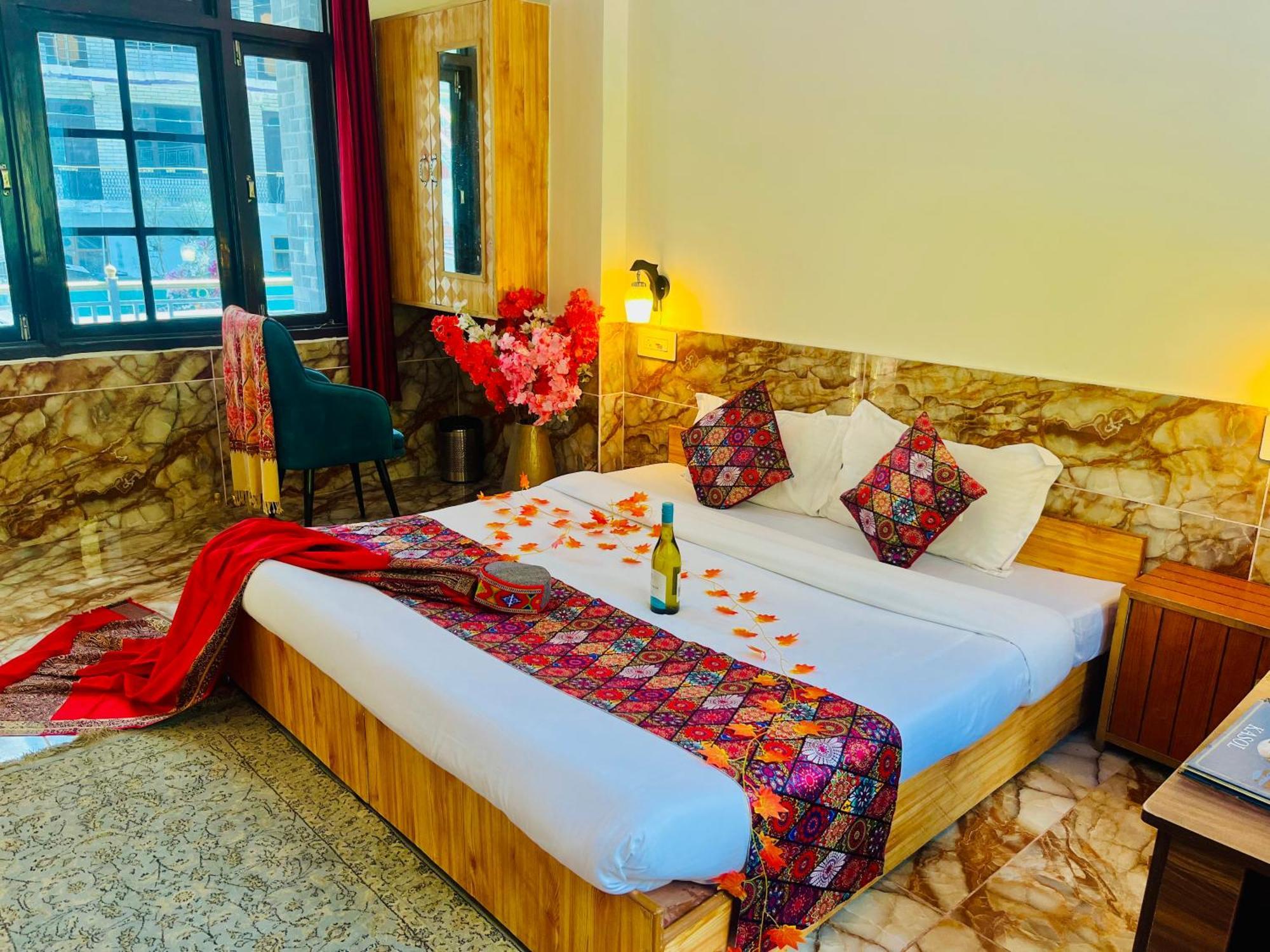 Hotel Pablo Escobar กาซอล ภายนอก รูปภาพ