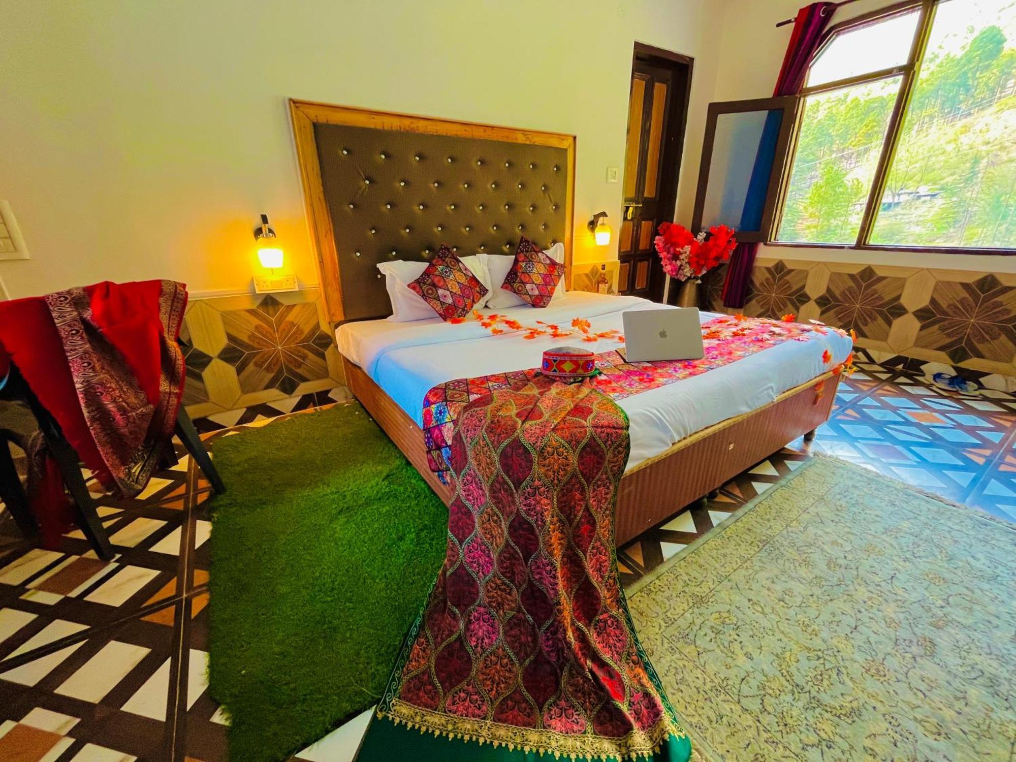 Hotel Pablo Escobar กาซอล ภายนอก รูปภาพ